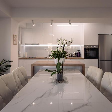 T20 Apartments สโกเปีย ภายนอก รูปภาพ