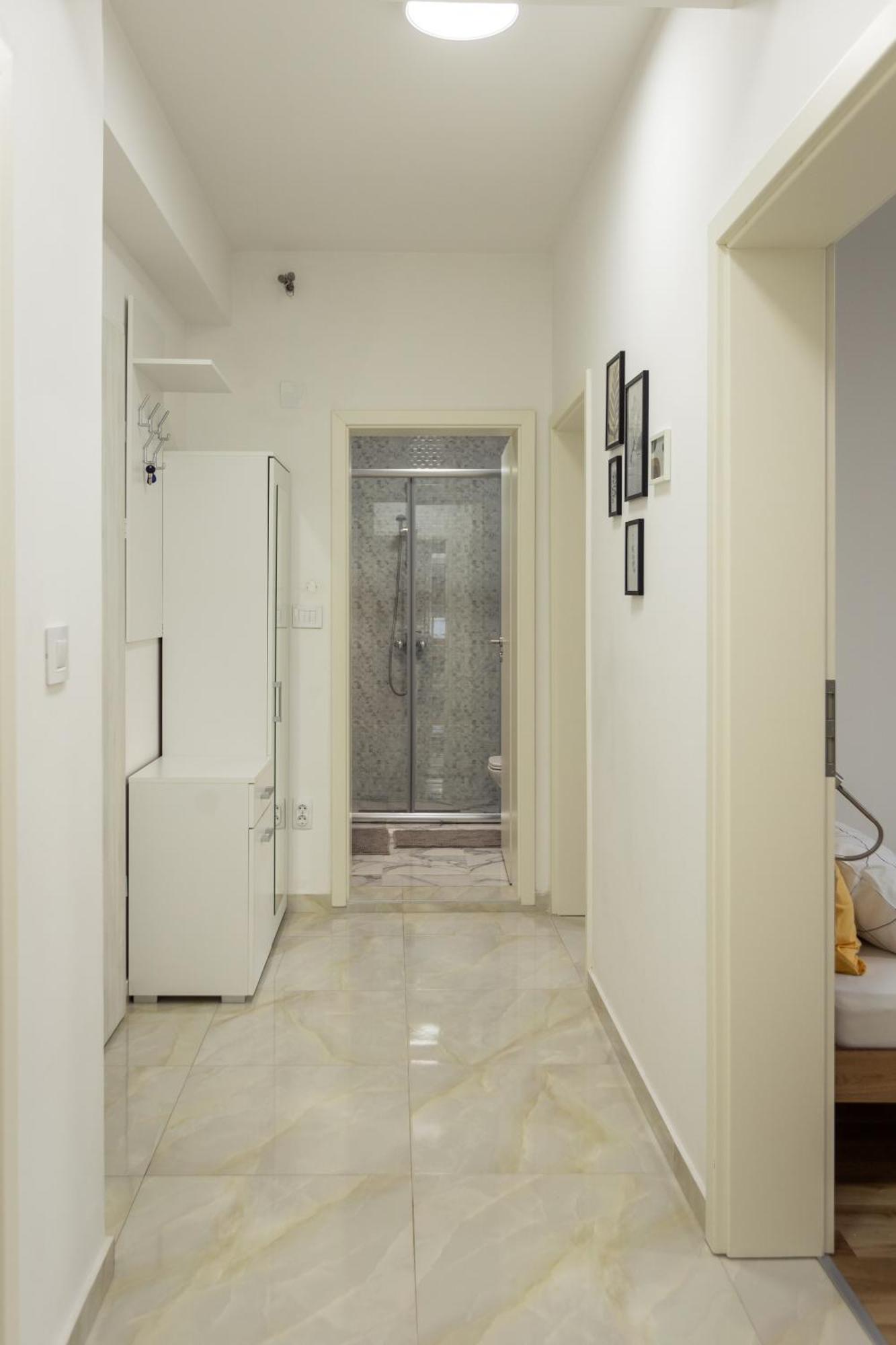 T20 Apartments สโกเปีย ภายนอก รูปภาพ